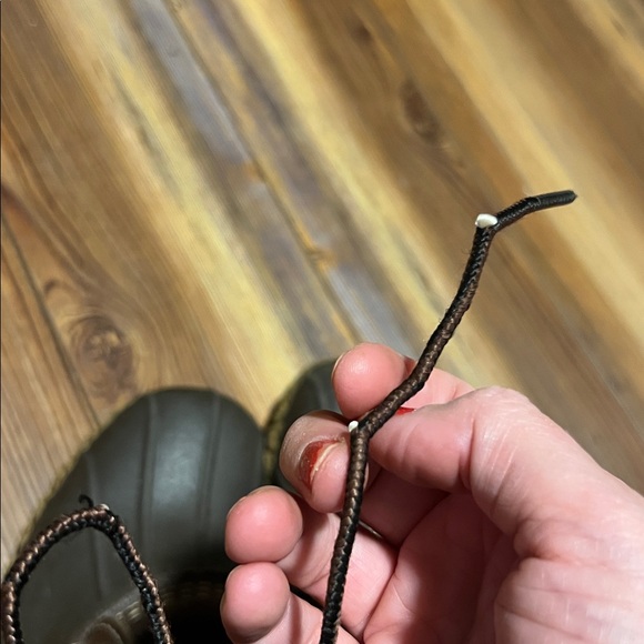 L.L. Bean Women's Bean Boots, 10" Shearling-Lined size 7 - Picture 11 of 11